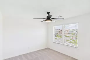 15643 Fellswood Dr, Houston, TX 77044 - Photo 19
