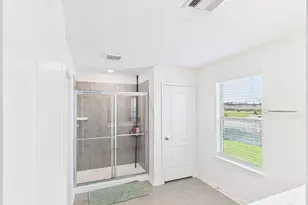 15643 Fellswood Dr, Houston, TX 77044 - Photo 23