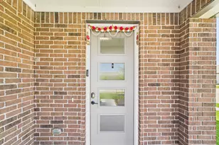 15643 Fellswood Dr, Houston, TX 77044 - Photo 5