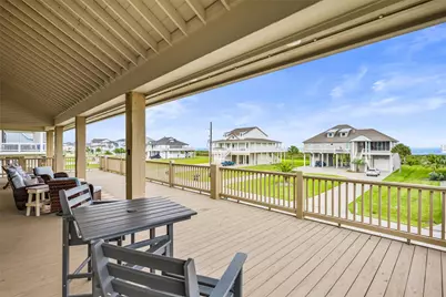 3721 Biscayne Beach Road, Crystal Beach, TX 77650 - Photo 5