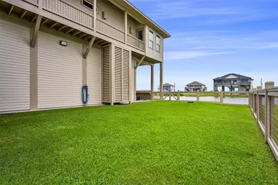 3721 Biscayne Beach Road, Crystal Beach, TX 77650 - Photo 45