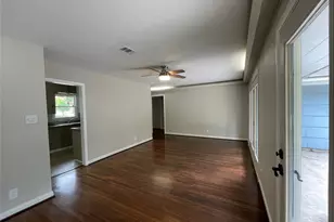 3229 Westridge St, Houston, TX 77025 - Photo 3