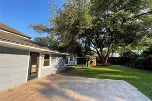 3229 Westridge St, Houston, TX 77025 - Photo 31