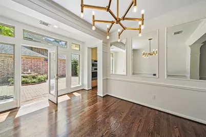 38 N Castlegreen Circle, The Woodlands, TX 77381 - Photo 21