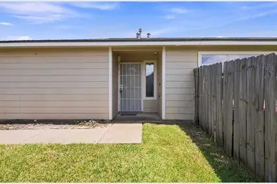 718 Sun Lodge Drive, Houston, TX 77073 - Photo 27