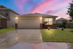718 Sun Lodge Dr, Houston, TX 77073 - Photo 1