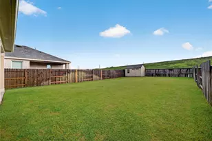 15723 Autumn Chicory Dr, Houston, TX 77044 - Photo 19