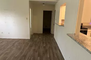 13910 Towne Way Dr, Sugar Land, TX 77498 - Photo 9