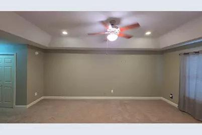5739 Willowbend Boulevard, Houston, TX 77096 - Photo 11