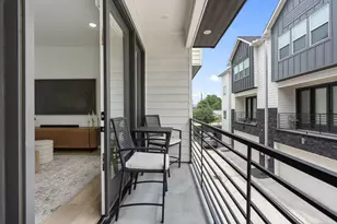 1207 E 24th St, Houston, TX 77009 - Photo 33