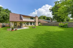 9818 Sagepike Dr, Houston, TX 77089 - Photo 25