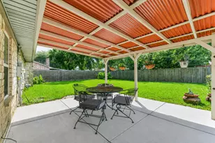 9818 Sagepike Dr, Houston, TX 77089 - Photo 23