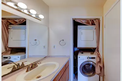 18617 Egret Bay Boulevard #506, Webster, TX 77058 - Photo 15