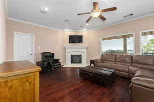 264 Falcon Point, Onalaska, TX 77360 - Photo 7