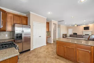 264 Falcon Point, Onalaska, TX 77360 - Photo 11