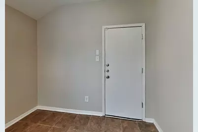 9829 Hyacinth Way, Conroe, TX 77385 - Photo 5