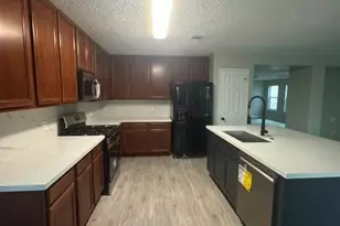 19218 Danphe Landing Ct, Tomball, TX 77375 - Photo 9