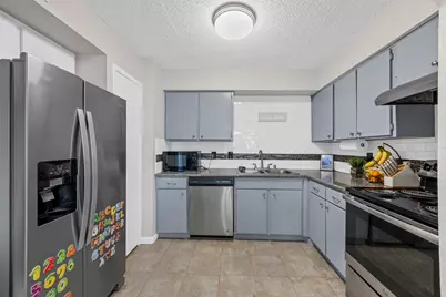 12020 Mighty Oak Drive #B, Houston, TX 77066 - Photo 9