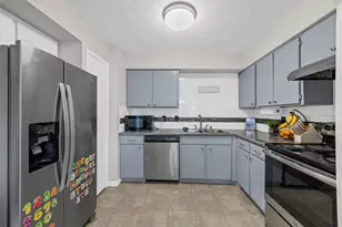 12020 Mighty Oak Dr, Houston, TX 77066 - Photo 9