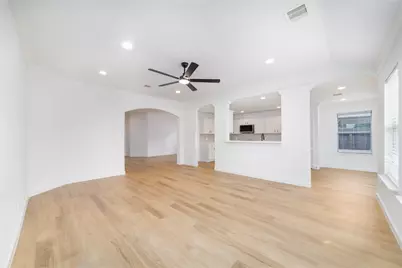6523 Morningsage Lane, Houston, TX 77088 - Photo 7