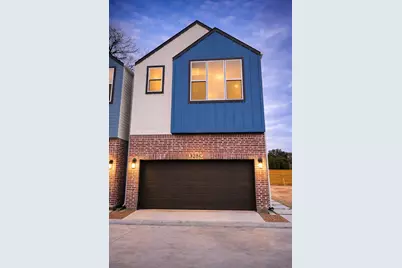 328 Janisch #C, Houston, TX 77018 - Photo 1