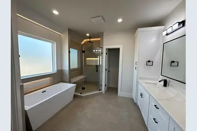 328 Janisch #C, Houston, TX 77018 - Photo 33