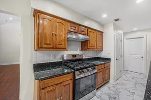 6130 Briar Terrace Dr, Houston, TX 77072 - Photo 13