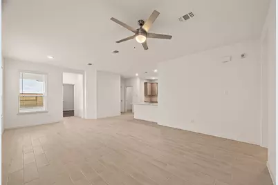 2915 Copper Falls Drive, Iowa Colony, TX 77583 - Photo 9