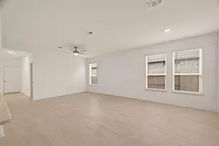 2915 Copper Fls Dr, Iowa Colony, TX 77583 - Photo 11