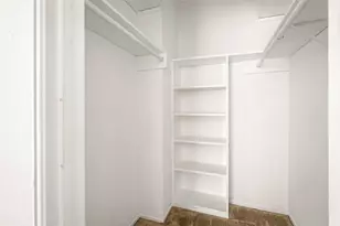 2238 S Piney Point Rd, Houston, TX 77063 - Photo 17