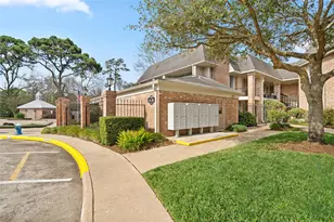 2238 S Piney Point Rd, Houston, TX 77063 - Photo 31