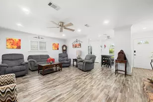 408 28th Ave N, Texas City, TX 77590 - Photo 5