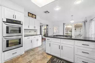 15035 Vistamont Dr, Houston, TX 77083 - Photo 23