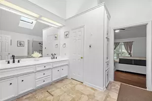 15035 Vistamont Dr, Houston, TX 77083 - Photo 17