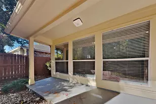 70 N Creekmist Pl, Conroe, TX 77385 - Photo 21