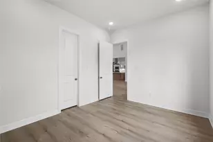 1720 Flintlock Ct, Angleton, TX 77515 - Photo 29