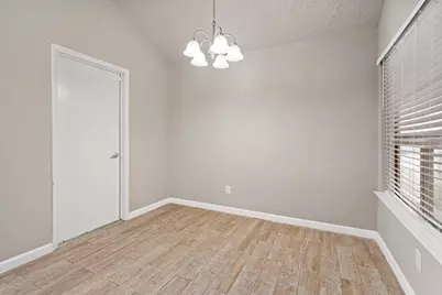 2502 Planters Row, Sugar Land, TX 77478 - Photo 11