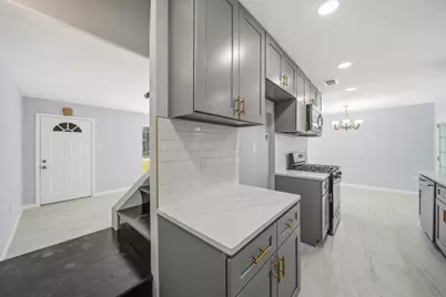 6910 Paso Del Sol Drive, Houston, TX 77083 - Photo 15