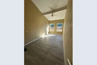 13 Lakeway, Conroe, TX 77304 - Photo 7