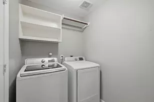 1715 Round Oak Ln, Conroe, TX 77304 - Photo 7