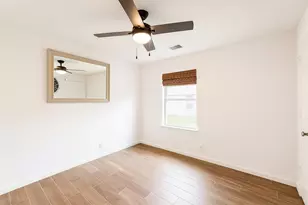 10215 Peridot Cove, Houston, TX 77095 - Photo 17