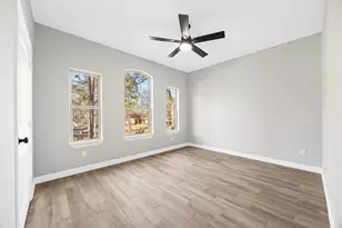 512 Sandy Oaks Dr, Huntsville, TX 77340 - Photo 9