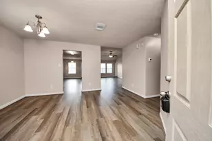 1818 Fergus Park Ct Ct, Houston, TX 77047 - Photo 11