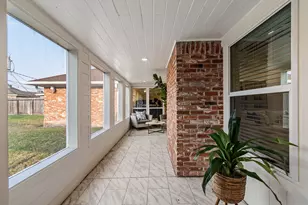 5710 Ariel St, Houston, TX 77096 - Photo 19