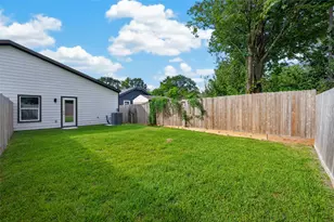 9309 Caddo Rd, Houston, TX 77078 - Photo 35