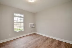 4605 Galesburg St, Houston, TX 77051 - Photo 21