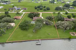 814 Sunset Trail, Angleton, TX 77515 - Photo 3