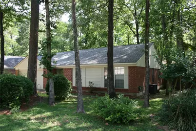 39 S White Pebble Court, The Woodlands, TX 77380 - Photo 1