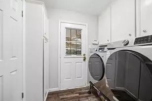 7711 Twin Hills Dr, Houston, TX 77071 - Photo 11
