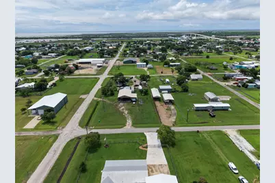531 Burton Street, Matagorda, TX 77457 - Photo 17